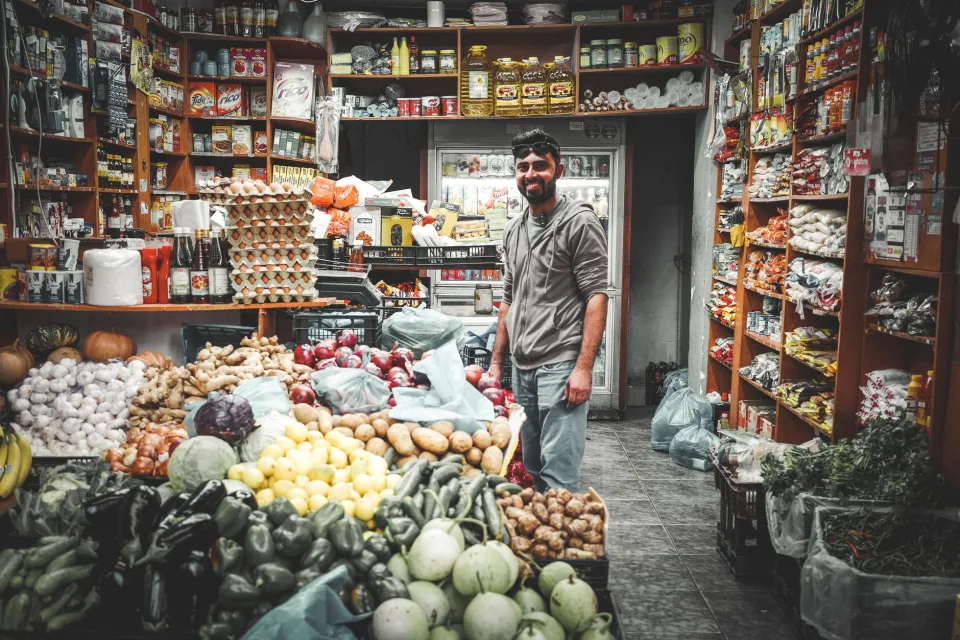 Cân và gói hàng