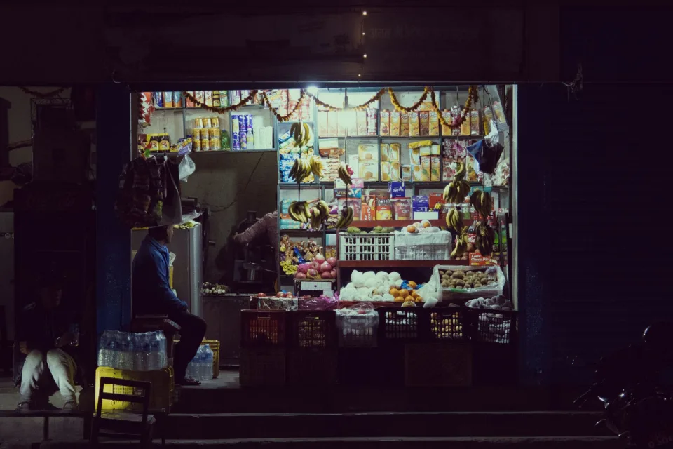 Hàng nhập buổi sáng